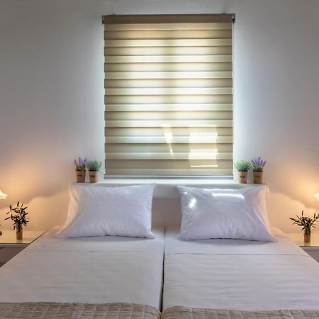 Olivas Rooms Galissas Extérieur photo