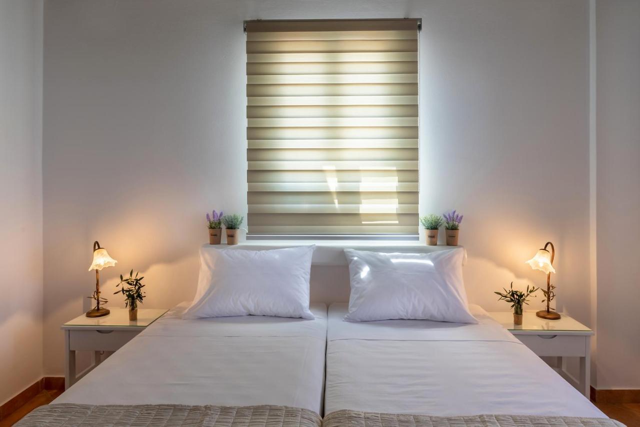 Olivas Rooms Galissas Extérieur photo